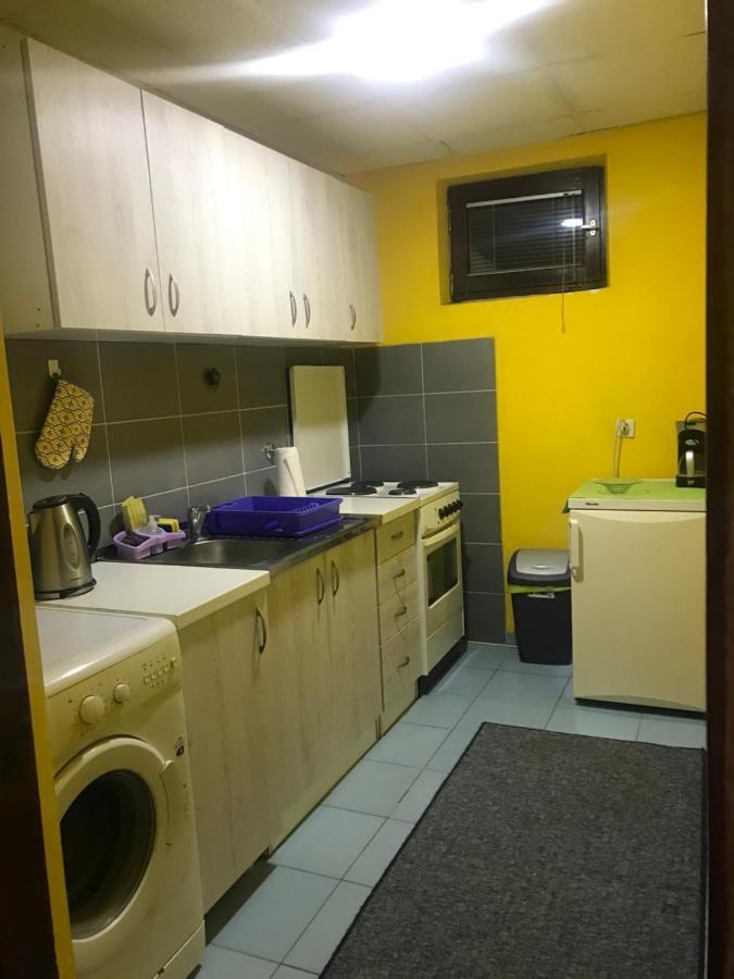 Nis Apartman エクステリア 写真