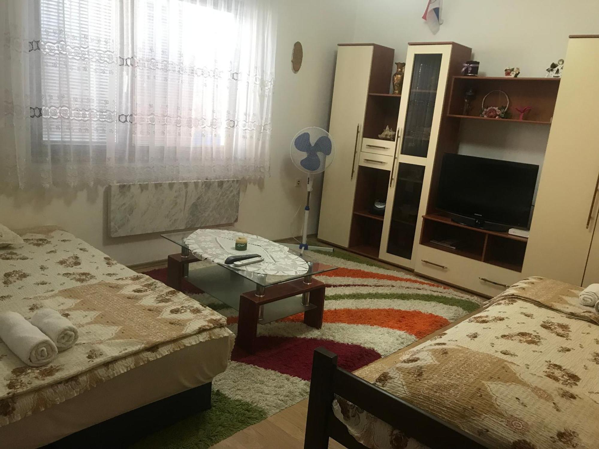 Nis Apartman エクステリア 写真